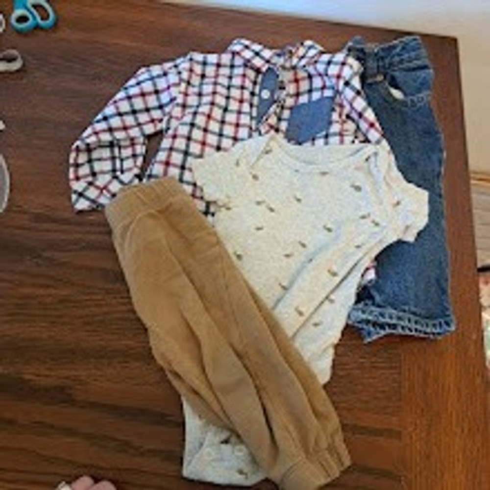 Mick Mack Carters Baby Boy 12M 4pc Bundle Plaid Shirt Jeans Bodysuit Jogger jean